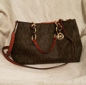 New Michael Kors purse